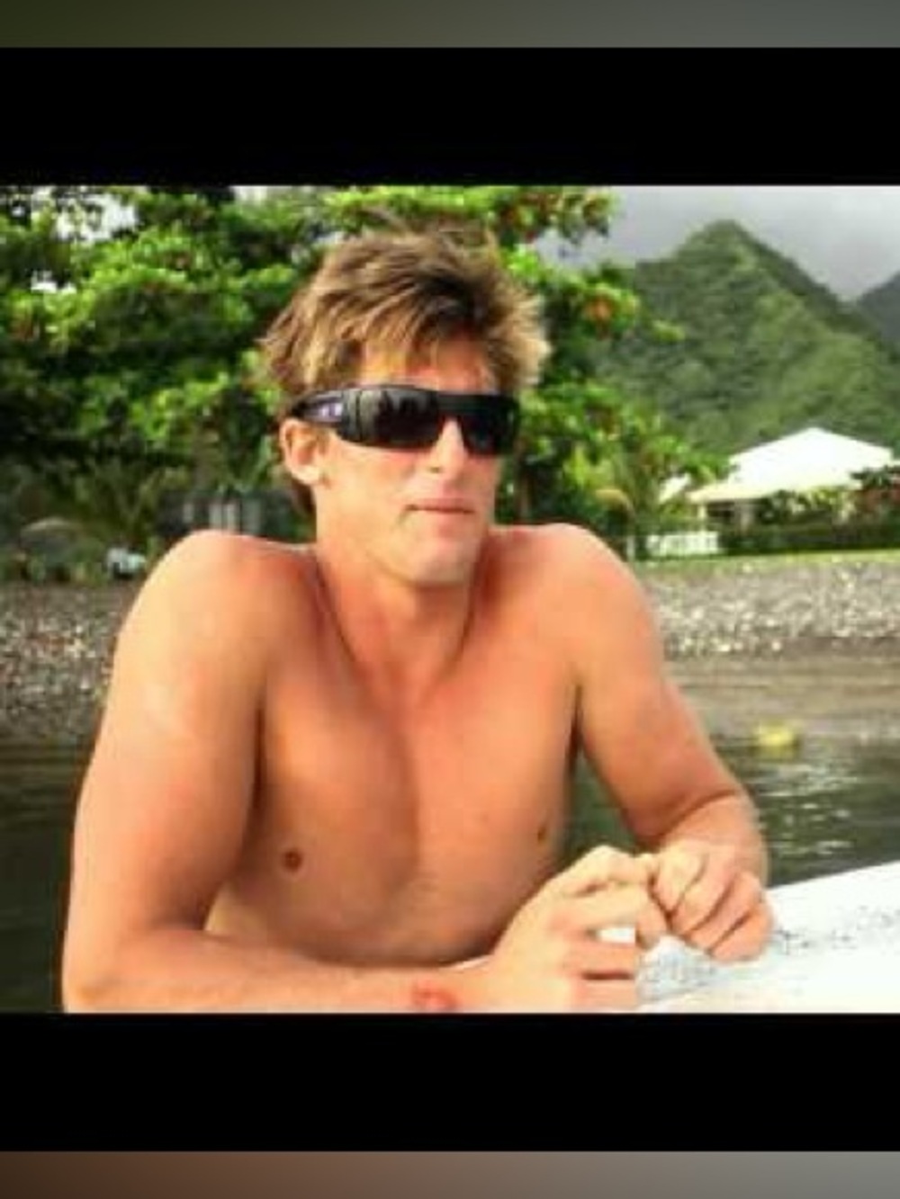 Oakley Limited Edition Bruce Irons Hijinx Sunglasses 03-590 Black Frame Grey Len - Picture 3 of 13